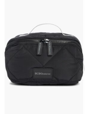 BCBG Quilted Fold Out Case